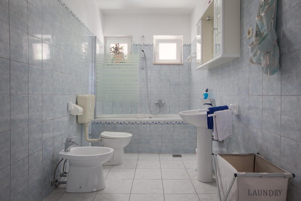 Apartments Dragan Baska Voda Exterior photo